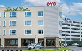 Hotel Nur Miri